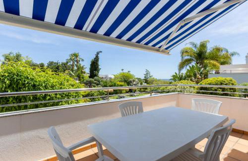 Pine Tree Seaside Apartments 500m to Beach - Foto 59