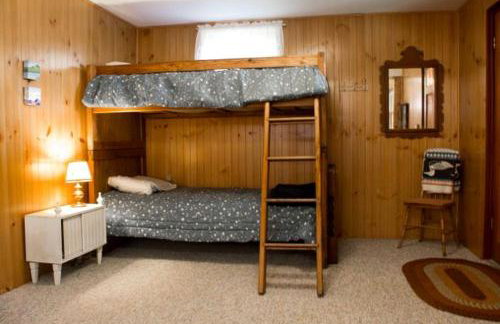 Bavarian-Style Chalet Rental with Adirondack Mountain Views in Indian Lake, New York - Foto 12