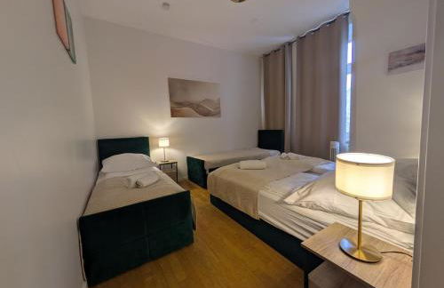 Munich Apartment 110 qm with 3 Bedrooms very cetral location 1 to 10 Guests - Foto 8