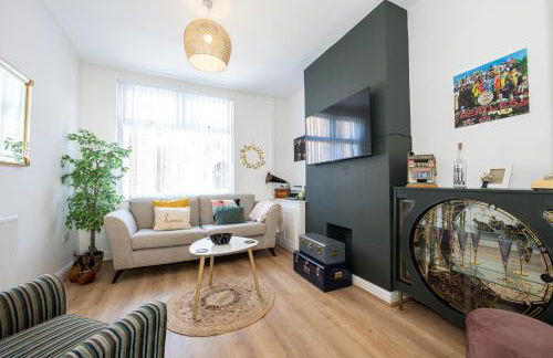 Earp House - Air Host & Stay - Sleeps 7 - Foto 1