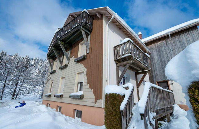 Charming Holiday Home in La Bresse Skiing Area - Photo 10