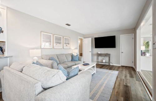 Spacious Audubon Home in Colony Cove w Water Views - Foto 2