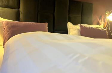 Purple Escape Balkon Netflix zentral - Foto 5