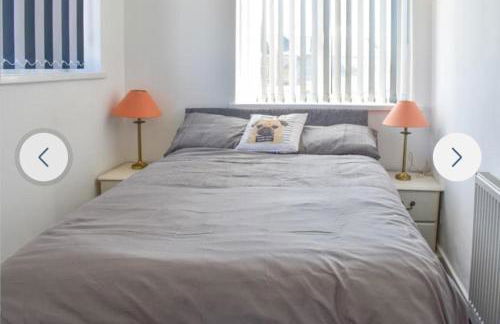 The hawthorns large detached 3 bedroom family home - Photo 14