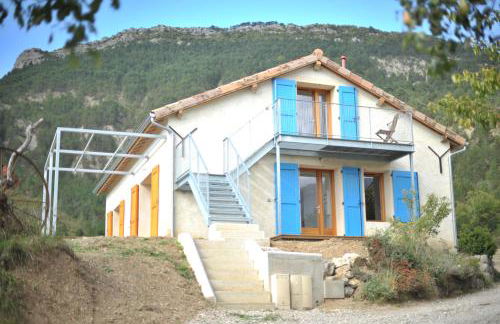 Un Air de Die - Foto 38