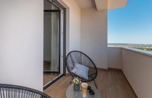 Cozy Home In Tinj With Wifi - Foto 13