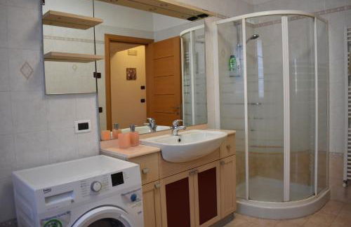 Elegant apartment and free car parking - Quite area - Foto 21