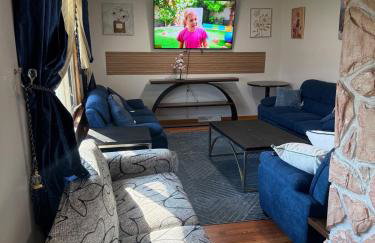 Sleep12-16guests ranch in West Seneca entire house - Foto 64