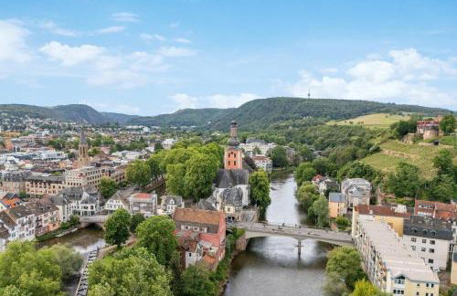 Altstadt Apartment am Wasser mit großem Garten - Photo 16