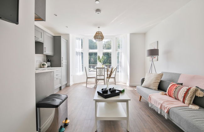 Spacious Apartments with Private Parking - Foto 77