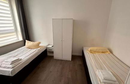 Modernes Apartment mit 2 Schlafzimmern und Privatparkplatz nahe Innenstadt - Foto 24
