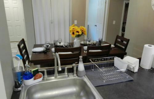 King Bed Creekfront Retreat in Jacksonville - Photo 51