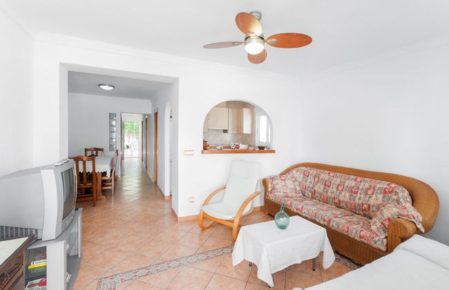 Llam Ntol in Oliva With 3 Bedrooms and 1 Bathrooms - Foto 3