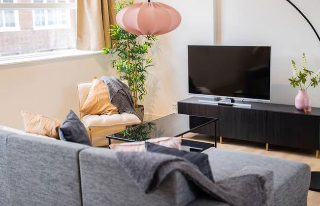 Serviced 3BR Apartment in Utrecht - Photo 10