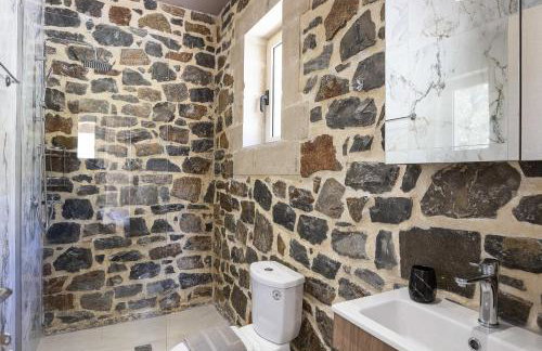 Villa Pasiphae - With Private Heated Pool - Photo 53