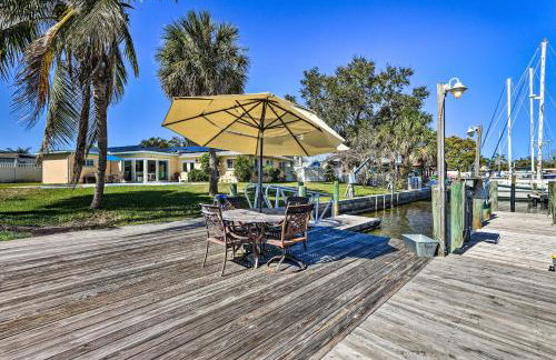 Pool, Dock & Kayaks: Waterfront Palmetto Home - Foto 35