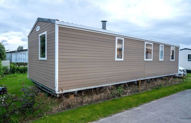 Chalet in Oostkapelle Near Beach & Pool - Photo 28