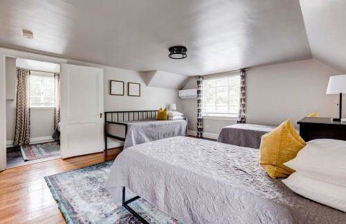 Deacon Stays: The Polo - Walk to WFU - Foto 29