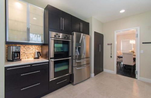 Dream House 5 Bedroom w/ Amazing Heated Pool - Foto 12