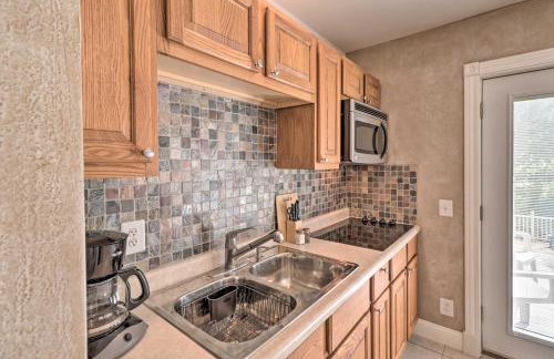 Lakeview Escape with Direct White River Access! - Foto 8