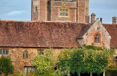 Sissinghurst Stables A comfortable country home in the Garden of England and just one hour from London - Foto 35