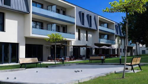 Les Boréales – Appart’hotel & Restaurant - Foto 1, Garden