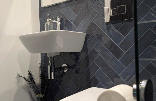 Up Shed - Modern Countryside King-size Ensuite With Own Access - Foto 20