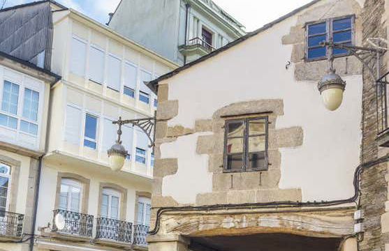 Lugo Guided City Tour - Photo 2