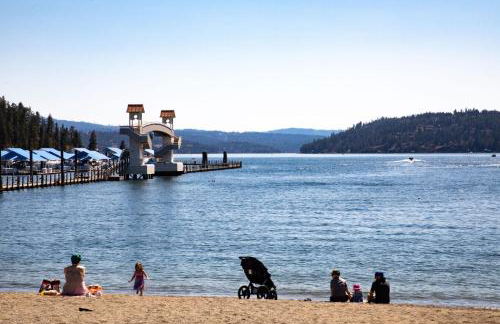 Post Falls Hideaway New 4 Bedroom Home Short Term - Foto 45