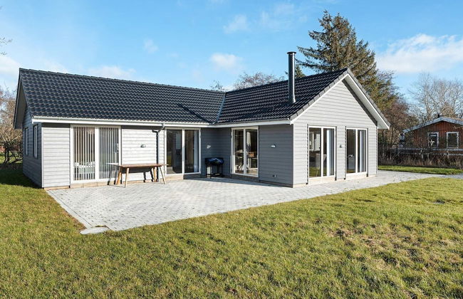 8 Person Holiday Home in Dannemare - Foto 20