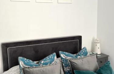 Contemporary 3-Bedroom Home with Stunning Views - Foto 38