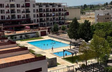 Ático con terraza, piscina y jacuzzi - Foto 1