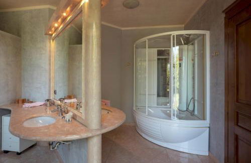 VILLA VALCHERO 12, Emma Villas - Foto 31