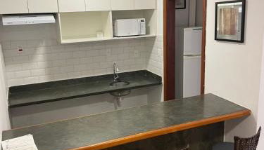 Flat perto da praia com piscina na cobertura - Foto 2