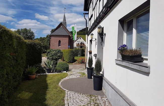 Flat Near the ski Area in Medebach - Foto 33