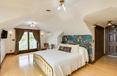 Elegant Oceanfront Maine Estate with Gazebo - Foto 16