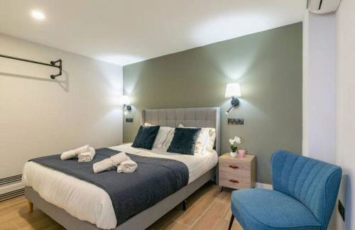 NUEVO Amplio dúplex en la zona del Palacio de Vista Alegre - Photo 8