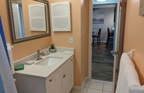 Ocean Front by Cocoa Beach Pier - Foto 22