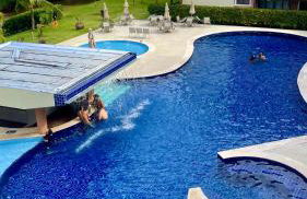Cobertura duplex luxuosa na Praia de Guarajuba, seu Pet é bem vindo - Foto 1