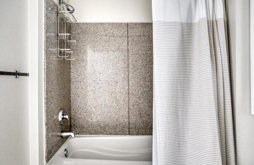 Fremont 1BR w wd gym pool nr Tesla SFO-1123 - Foto 14