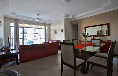 Apto. amplo a 200 metros da bela Praia do Forte - Photo 2