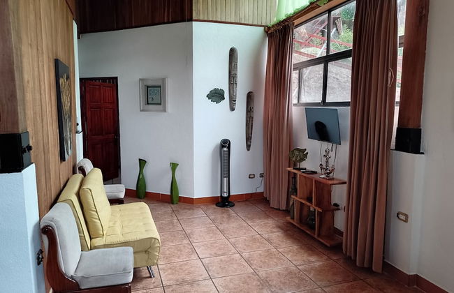 Natural Pacific Suites - Photo 16