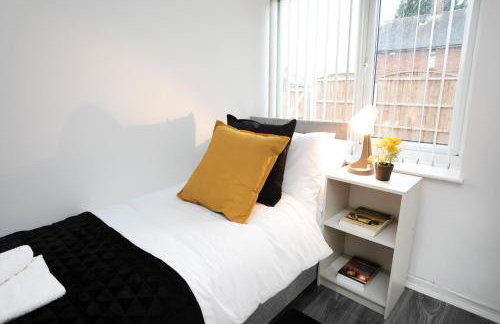 Nottingham Top Serviced Home - Chayil Experts - Foto 91