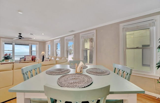 Stones Throw Beachfront Premier Suite 4 Views - Foto 30