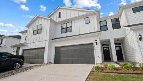 Open Kitchen - Covered Patio - Community Pool - Foto 1