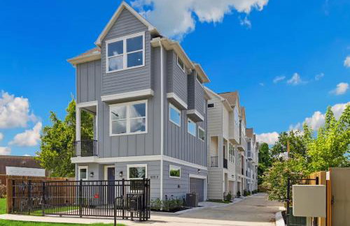 A Portlandia Style Townhome located In the Heights - Foto 37