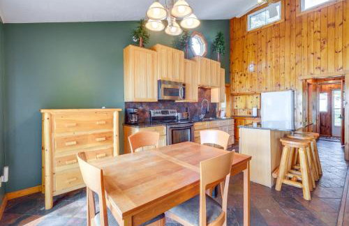 Kalkaska Retreat Private Hot Tub, Dock, Fireplace - Foto 10