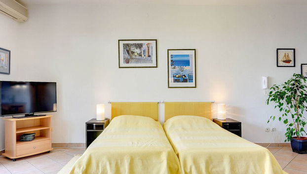 Airconditioned Studio Apartment With Seaview - Foto 3, Habitación