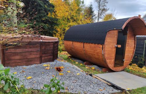 Kwietna łąka na szlaku - Foto 6