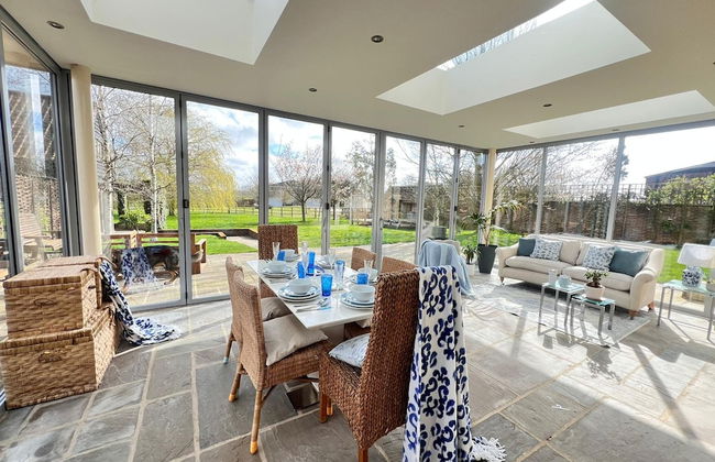 Tye Barn in Brinkley - Photo 32